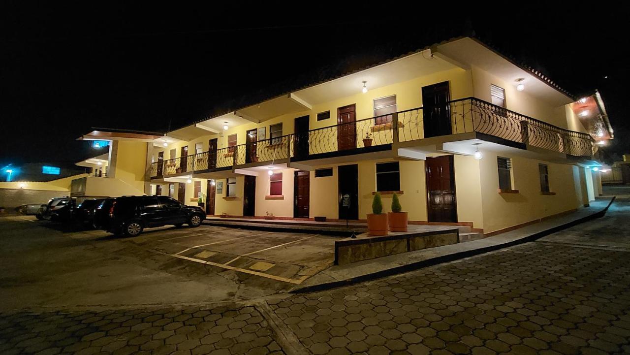 Hotel Y Restaurante Villa Esmeralda Κετσαλτενάνγκο Εξωτερικό φωτογραφία