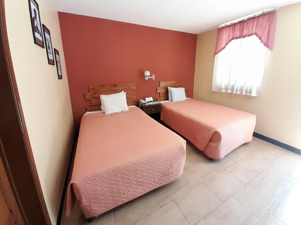 Hotel Y Restaurante Villa Esmeralda Κετσαλτενάνγκο Εξωτερικό φωτογραφία