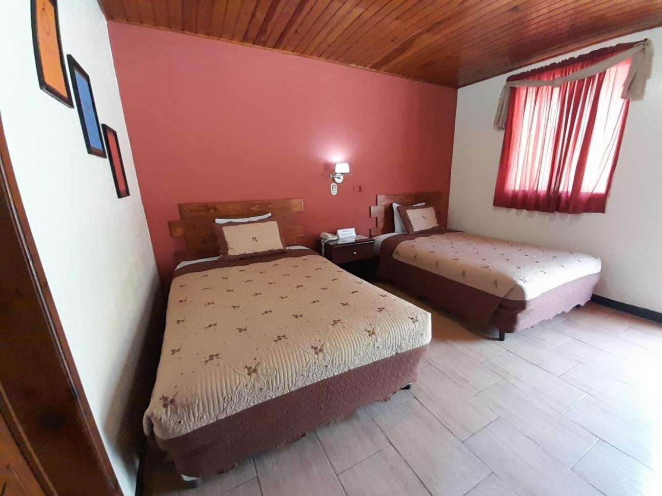Hotel Y Restaurante Villa Esmeralda Κετσαλτενάνγκο Εξωτερικό φωτογραφία
