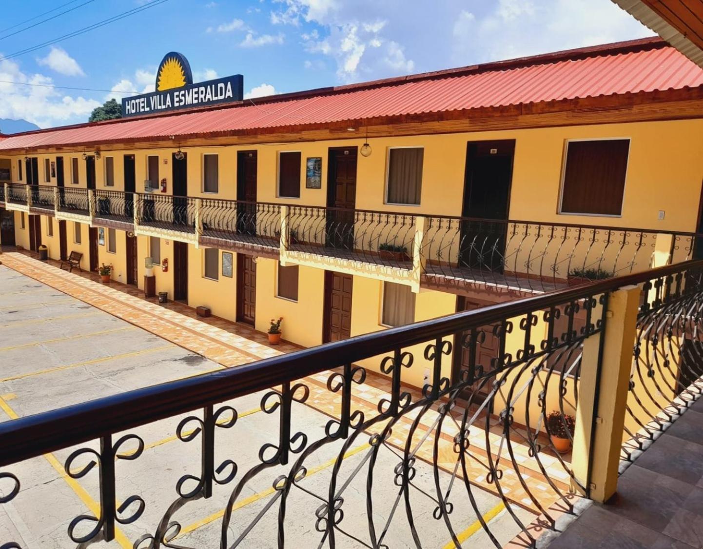 Hotel Y Restaurante Villa Esmeralda Κετσαλτενάνγκο Εξωτερικό φωτογραφία