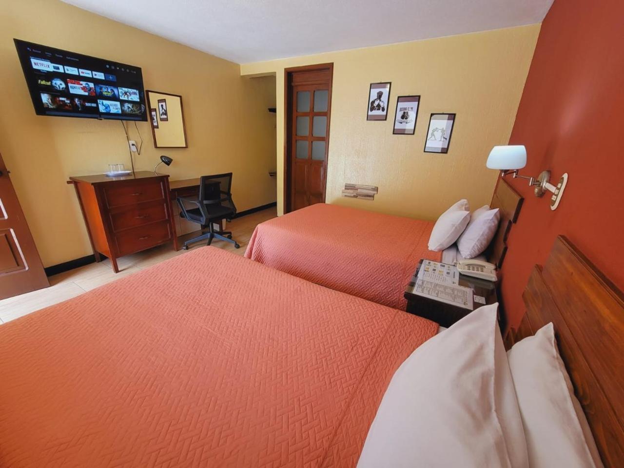 Hotel Y Restaurante Villa Esmeralda Κετσαλτενάνγκο Εξωτερικό φωτογραφία