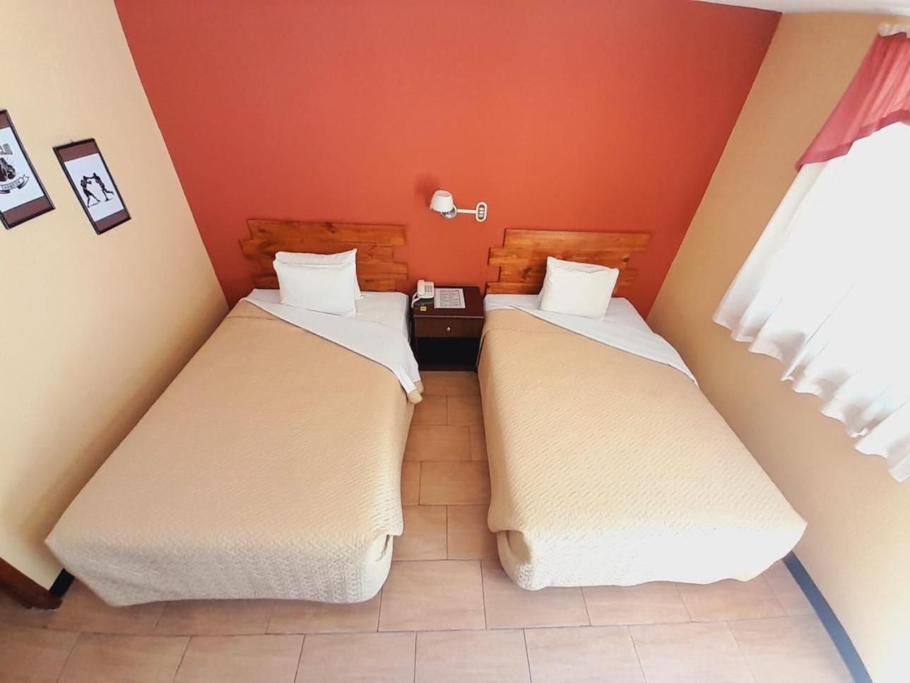 Hotel Y Restaurante Villa Esmeralda Κετσαλτενάνγκο Εξωτερικό φωτογραφία