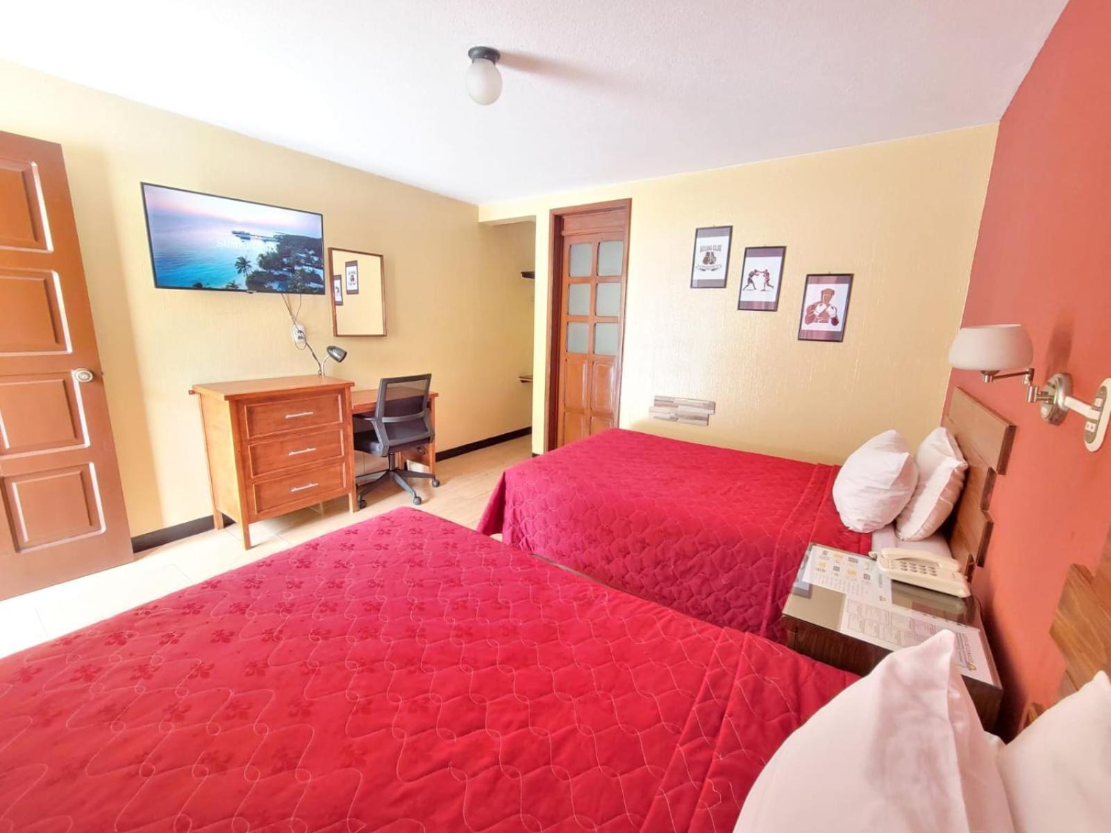 Hotel Y Restaurante Villa Esmeralda Κετσαλτενάνγκο Εξωτερικό φωτογραφία